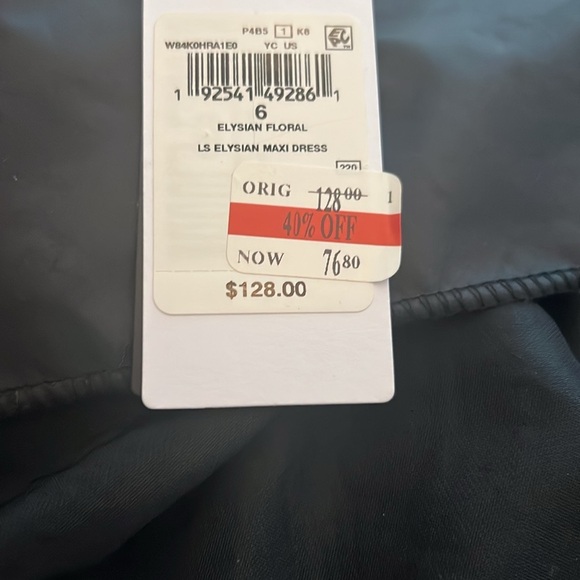 Guess Floral Long Sleeve Maxi Dress
Size: 6 - Picture 7 of 13